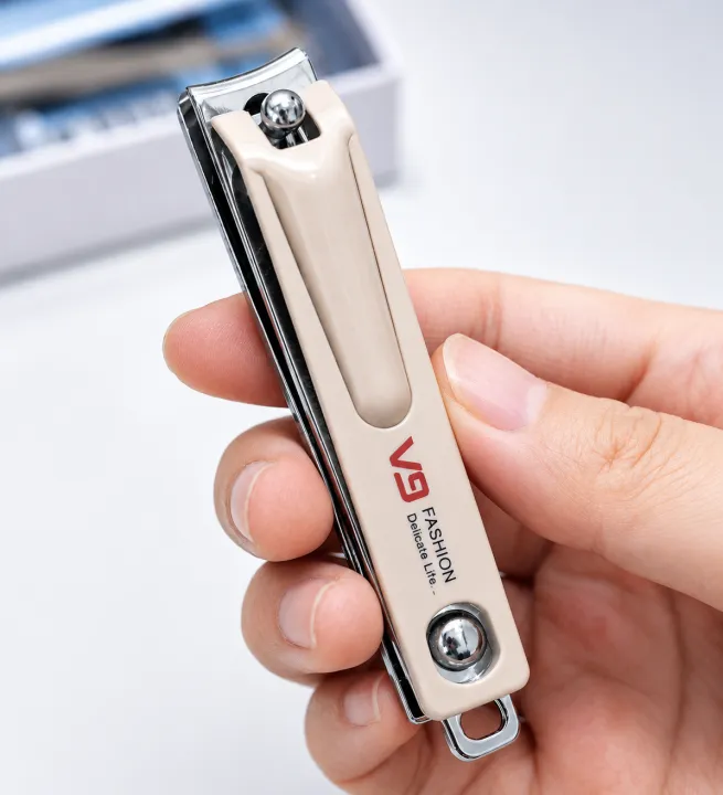 Stainless%20Steel%20Fine%20Quality%20Nail%20Clipper%20and%20Cutter%20for%20Fingers%20&Toes%20%7C%20Nail%20Trimmer,%20Toenail%20Clipper,%20Fingernail%20Clipper,%20Stainless%20Steel%20Nail%20Clipper,%20Sharp%20Nail%20Clipper,%20Nail%20Care%20Tool,%20Manicure%20Tool,%20Pedicure%20Tool%20-%20Image%203