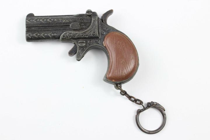 VINTAGE%20DERRINGER%20Diecast%20Metal%20Pocket%20MINI%203.2''%20TOY%20GN%20Miniature%20Key%20chain%20-%20Image%203