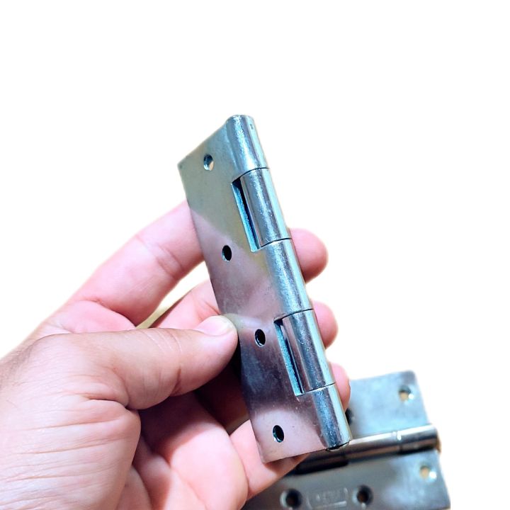 Iron%20Door%20Hinges%20Window%20Hinges%205%20Inch%20Hinges%204%20Inch%20Hinges%20Single%20Axis%20Core%20Hinges%20Qabza%20Gate%20Hinges%20Kerki%20Qabza%20Moveable%20Gate%20Hinges%20Hanges%20-%20Image%207