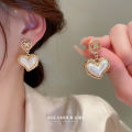 ES S Needle Mid-Ancient Pleated Flower Pearl Hearth-Shaped Earrings Retro Elegant High-Grade Ear Studs Niche Earrings Popular On Web Women. 
