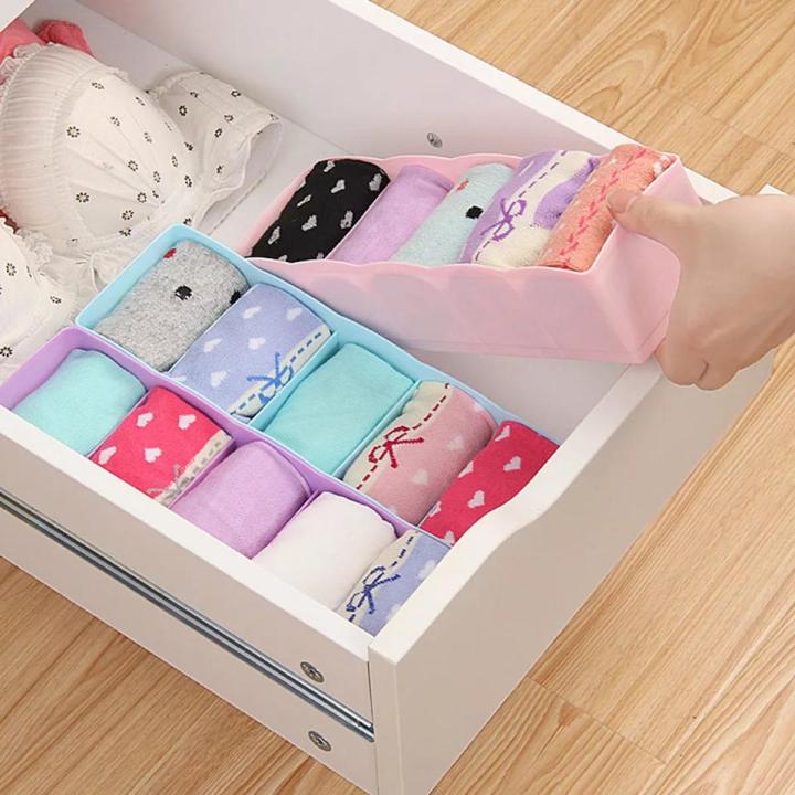 Undergarments Innerwear Cosmetic Makeup Drawer Organiser Partition Grids Storage Box (Assorted Colour, Standard Size)