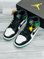 Nike air Jordan 1. 