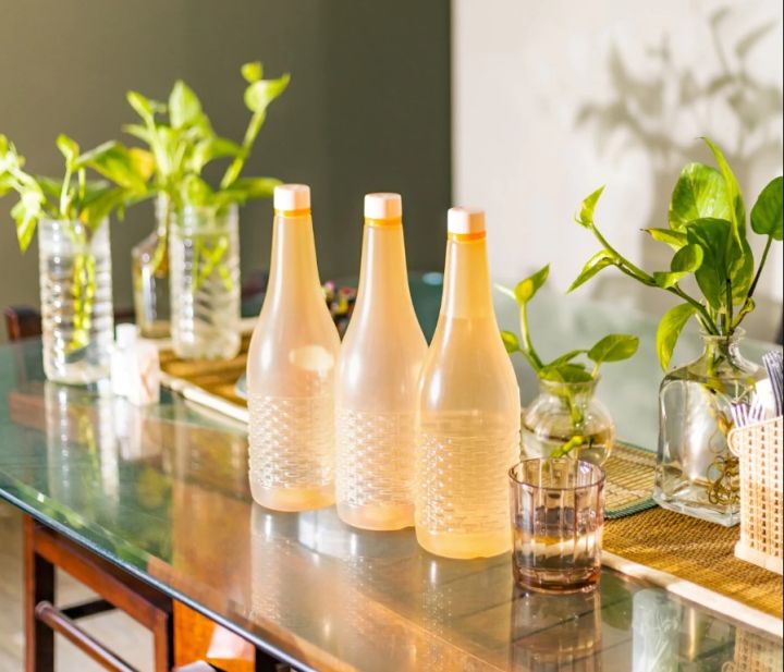 Pack%20Of%204%20Plastic%20Jumbo%20Water%20Bottles%20Super%20Cool%20Water%20Drink%20Bottles%20Fridge%20and%20Refrigerator%20Water%20Bottles%20Smart%20Drink%20Plastic%20Water%20Bottle%20Fridge%20Water%20Bottle%20for%20Gym,%20Home,%20Travel,%20School,%20Kid,%20Juice,%20Drinks%20High%20Quality%20Multi%20Color%201.2%20Ltr%20Each%20-%20Image%204