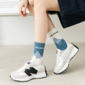 Seamless socks women's combed cotton AB socks boneless socks ins trend street sports men's and women's couples socks. 