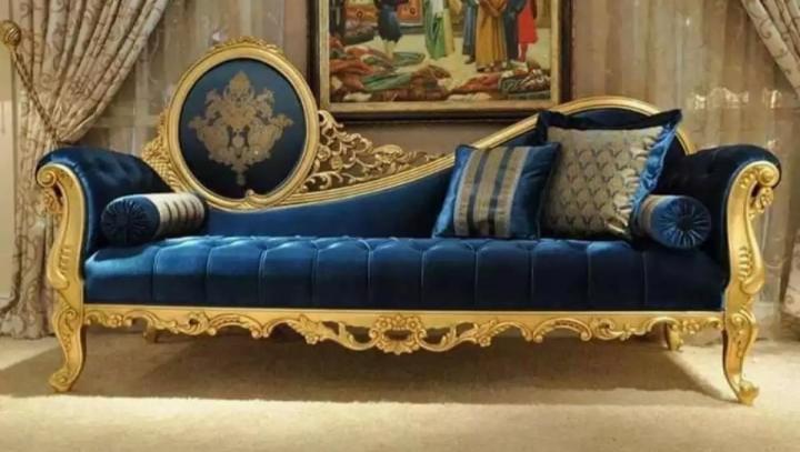 Golden%20Oak%20Royal%20look%20Luxury%203%20seater%20Dewan%20-%20Royal%20Look%20-%20Image%202