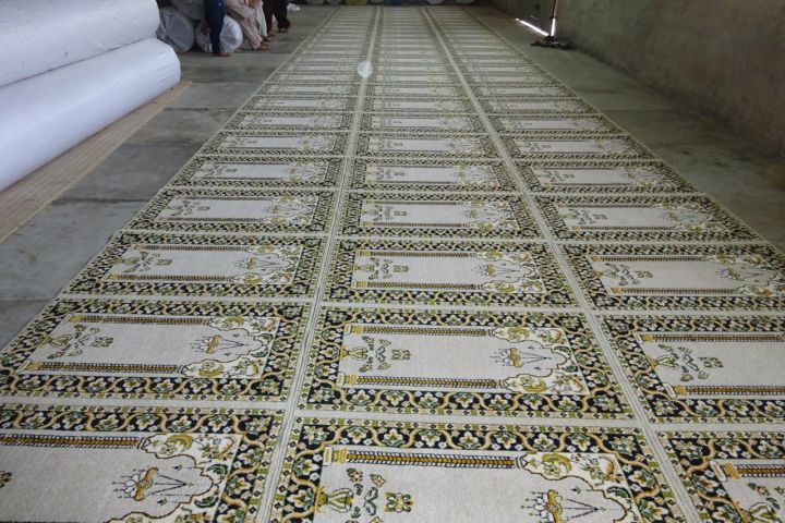 High%20Quality%20Soft%20Natural%20Woolen%20Prayer%20Rug/Mat%20%7C%20Jae%20Namaz%20-%20Image%204