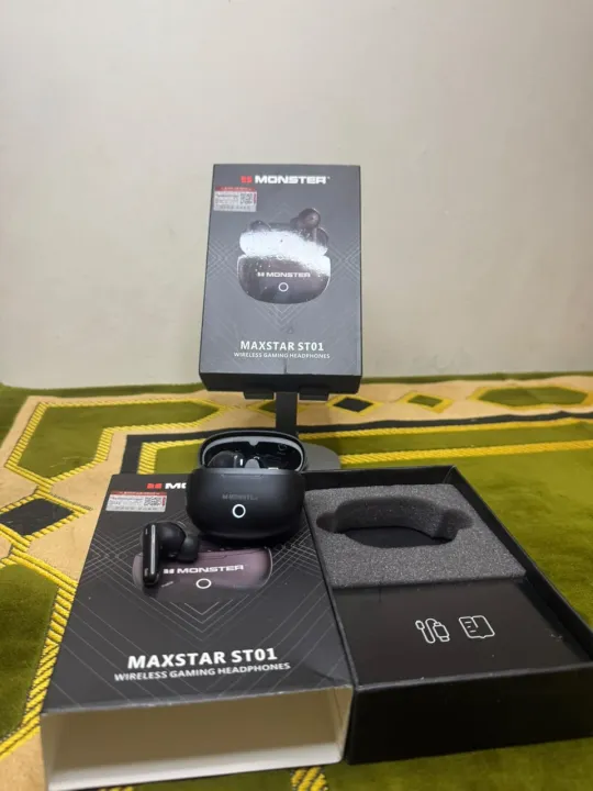 Monster%20MAXSTAR%20ST01%20Wireless%20Gaming%20Earbuds%20%7C%20Low%20Latency%20Gaming%20Mode%20%7C%20Hi-Fi%20Stereo%20Sound%20%7C%20Bluetooth%20TWS%20Earphones%20-%20Image%202
