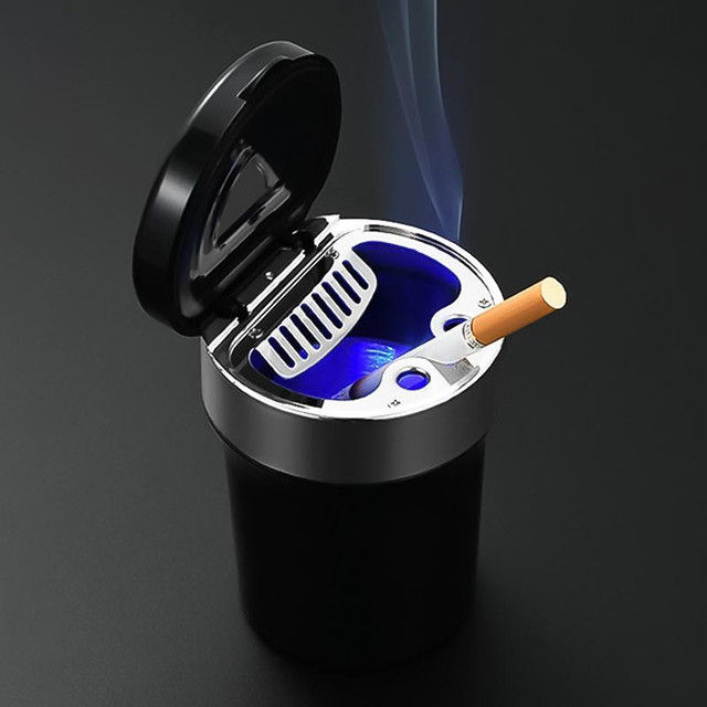 Car%20Ashtray%20Universal%20-%20Quartz%20Watch%20Car%20Ashtray%20with%20Beautiful%20LED%20Lighting%20-%20Solid%20and%20Durable%20Product%20-%20Image%207