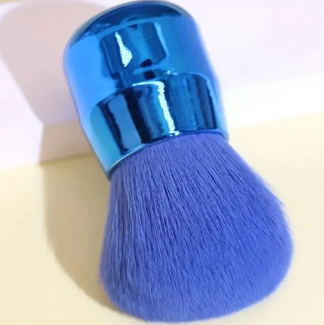 New%201pcs%20Professional%20and%20High%20Quality%20Makeup%20brush%20for%20Blush%20Foundation%20in%20Random%20Color%20with%20box%20For%20Girls%20and%20for%20Women%20-%20Image%203