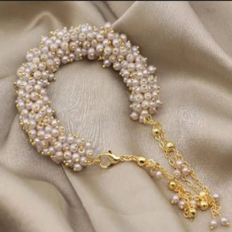 Trending%20Bracelet%20Design/Gajra%20Bracelet%20For%20Girls%20Crystal%20Beads%20Gajra%20Bracelet%20pack%20of%20one%20-%20Image%209