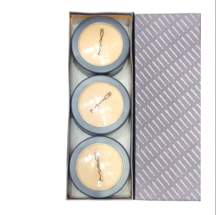 Professional%20Maac%20Gift%20For%20Girls%20And%20Women%20Foundation%20-%20Image%202