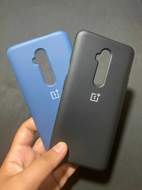 OnePlus%207T%20Pro%20/%207%20Pro%20-%20OnePlus%20Official%20Silicone%20Back%20Cover%20-%20Black%20-%20Image%207