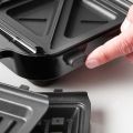 Russell Hobbs Creations 3 in 1 Sandwich Maker 26810. 