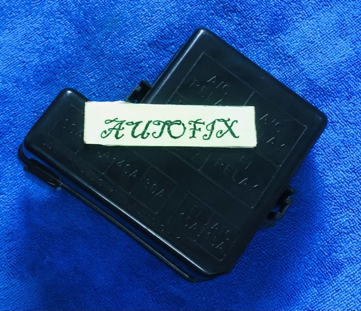 Suzuki Cultus Non EFI engine room Electric fuse box plastic Cover 01 PC