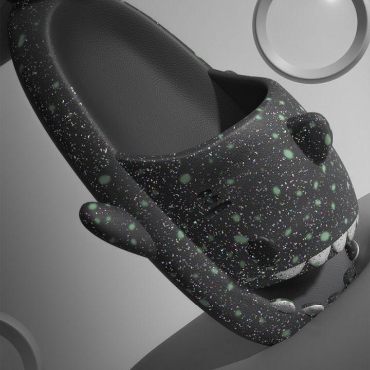 Fluorescence%20Shark%20Slippers%20Man%20Women%20The%20Dark%20Night%204cm%20Thick%20Soles%20Women%20Slipper%20Couples%20Home%20Flip%20Flops%20Luminous%20Shark%20Slides%20-%20Image%206
