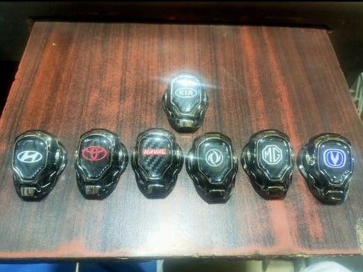 Hyundai%20Logo%20Push%20Start%20Button%20Cover%20Case%20Protection%20with%20Pre%20Installed%203M%20Double%20Tape%20Adhissive%20for%20Hyundai%20Elantra%20Tucson%20SanteFe%20-%20Image%202