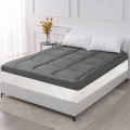 SQUARE QUILTED MATTRESS TOPPER. 