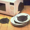 Microwave Plate Warmers 2 microwave heating pads. 