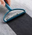 Does Not Hurt Clothing Scraper Simple Clothing Scraper Brush Hair Wool Coat Manual Hair Removal Hair Device Home Cleaning Tool. 