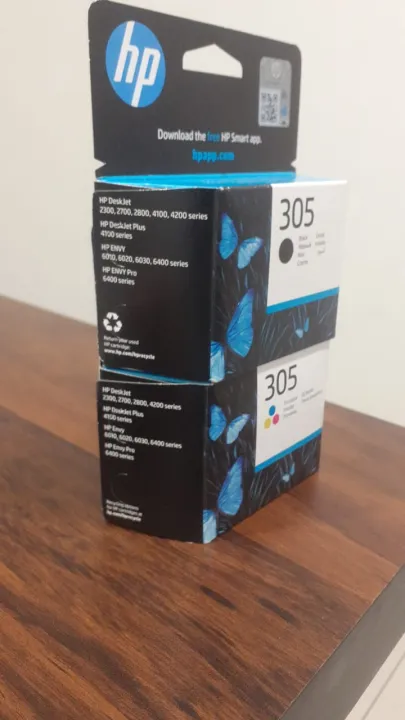HP%20305%20Black%20And%20Tri-Color%20Original%20Ink%20Cartridge%20-%20Image%204