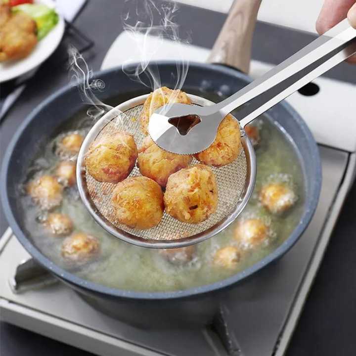 Filter%20Spoon%20With%20Clip%20Food%20Kitchen%20Oil-Frying%20Salad%20BBQ%20Filter%20Kitchen%20Gadgets%20Accessories%20Colanders%20-%20Oil%20Strainer%20and%20Clip%20Food/Kitchen%20Gadgets/Accessories/Frying%20spoon/kitchen%20Utensils%20-%20Image%202