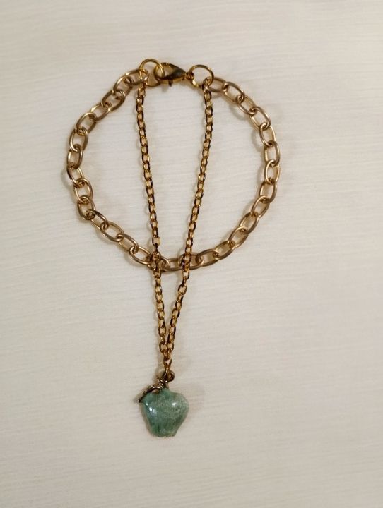 Bracelets%20of%20Chains%20%7C%20Double%20Chain%20%7C%20Fashion%20Accessories%20%7C%20Elegant%20and%20Lightweight%20Jewelry%20-%20Image%204