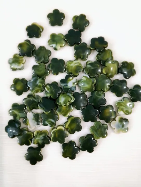 40%20grams%20Green%20Marble%20Textured%20Flower%20Acrylic%20Plastic%20Beads,%2014mm,%20for%20Jewelry%20Making%20and%20DIY%20Crafts%20-%20Image%206