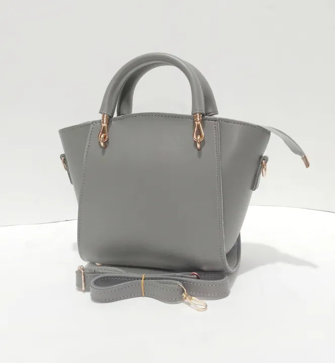 Lawish%20Handbag%20for%20girls-Leather%20Bag%20For%20Women-Shoulder%20Bag%20For%20Ladies-Cross%20Body%20&%20Shoulder%20Bags%20For%20Gift%20-%20Image%204
