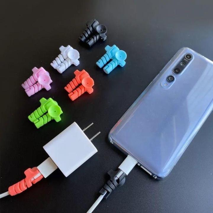 Mobile%20Charging%20Cable%20protective%20sleeve%20with%20vacuum%20sucker.%20-%20Image%207