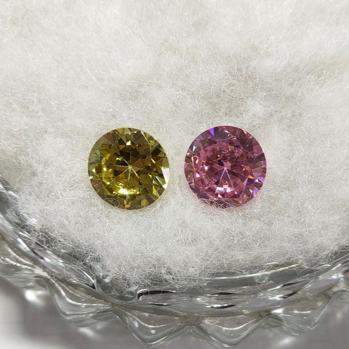 Natural%20Zircon%20Stone%20White%20Color%20%E2%89%881.7%E2%80%932.1g%20Medium%20Size%20%7C%209.5ct%20%C2%B11ct%20%7C%20Original%20Healing%20Crystal%20Jewelry%20%F0%9F%92%8E%20Perfect%20for%20Ring%20Men,%20Bracelet,%20Pendant%20%7C%20AAA%20Quality%20Certified%20Gemstone%20Trending%20on%20Daraz%20%F0%9F%92%8D%20-%20Image%203