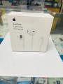 iPhone Handfree-EarPods with Lightning Connector Original - High-Quality Audio for Apple Devices. 