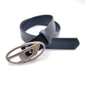Trendy new D letter oval metal snap fastener men's and women's PU decorative belts are fashionable and match all kinds of clothing. 