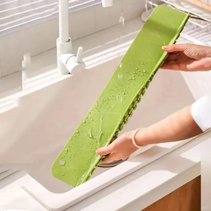 Silicone Sink Splash Guard for Kitchen – Water Splash Guard Counter Mat ...