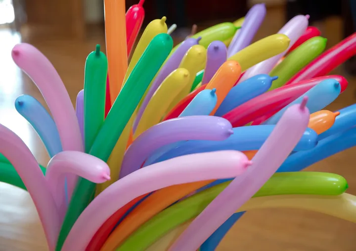 40%20Long%20Length%20Balloons%20Pack%20in%20Multi%20Colors%20With%20Free%20Pump%20For%20Birthday%20-%20Anniversary%20Decoration%20,%20Kids%20Party%20Decoration%20and%20Wedding%20-%20Bridal%20Shower%20Decoration%20-%20Image%203