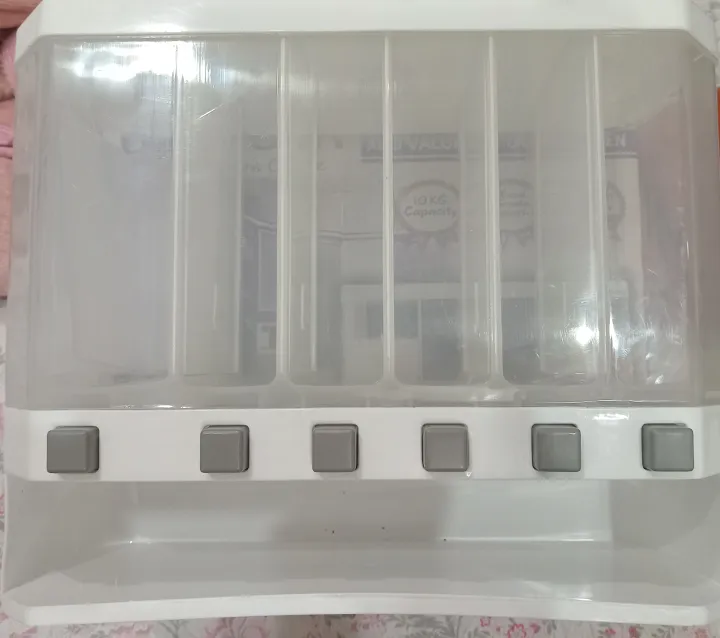 Daal%20Box,%20Wall%20Mounted%20Grain%20Dispenser,%20Pulse%20Storage%20Container,%20Dry%20Food%20Dispenser%20Jar,%20Rice%20and%20Grain%20Dispenser,%20Food%20Storage%20Dispenser,%20Rice%20Storage%20Container%20-%20Image%204