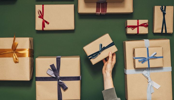 Art Craft brown paper / traditional brown color paper / brown paper sheets / craft paper roll / Packing Material Brown / Wrapping Paper Sheet / Brown Kraft Wrapping Paper Roll / Wedding gift paper / Birthday Party Gift Wrapping / Parcel Packing /