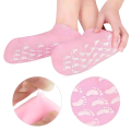 Moisturizing Gel Socks Feet Care Gel Spa Socks Foot Moisturizer Silicone Socks Non Slip Heel Socks for Dry Cracked Feet Overnight Lotion Socks for Women Men Softening Feet Rough Skin. 