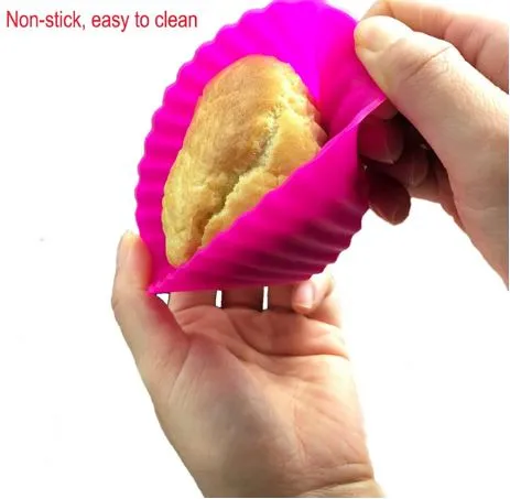6%20Pcs%20Cup%20Cake%20Mould%20Set%20Silicone%20%E2%80%93%20Multicolour%20Reusable%20Silicone%20Cupcake%20Moulds%20-%20Image%205