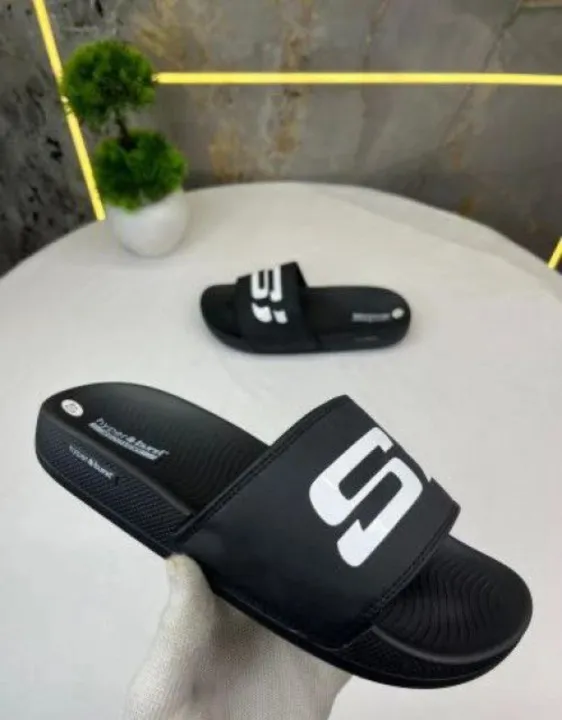 Soft%20and%20comfortable%20Skechers%20Slippers%20-%20Image%206