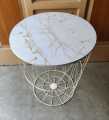 METAL WIRE REMOVEABLE MDF WOOD TOP ROUND COFFEE SIDE TABLE STORAGE BASKET (16L X 16W X 18.5H). 