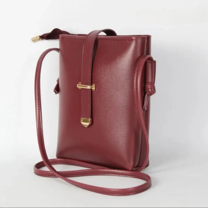 Mini%20Bucket%20Crossbody%20Shoulder%20Bag%20for%20Girls%20with%20Long%20Strap,%20PU%20Leather,%20Casual%20Style,%20Multiple%20Colors%20-%20Image%203