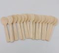 WOODEN SPOONS FOR PARTY TABLEWARE ( PACK OF 20 ). 