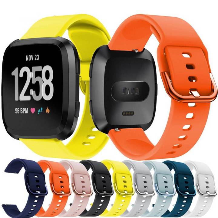 Replacement%20Silicone%20Sport%20Watch%20Band%20For%20Fitbit%20Versa,%20Versa%20Lite%20and%20Versa%202%20Fitness%20Tracker%20-%20Image%203