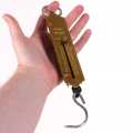 25Kg Pocket Spring Balance Weighing Scale Mechanical Spring Balance Weighing Scale with Hanging. 