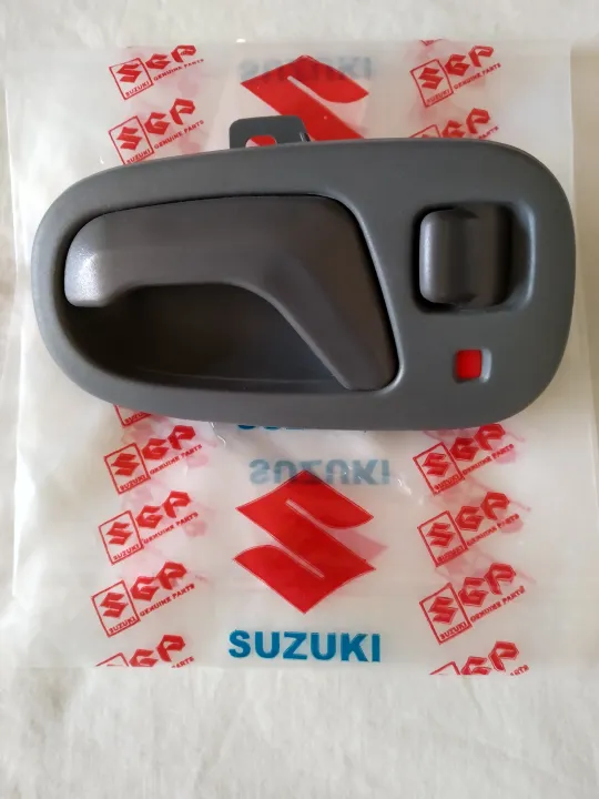 Inner%20Door%20Handle%20Suzuki%20Cultus%20VXR/EFI%20(old%20models)%20-%20Image%202