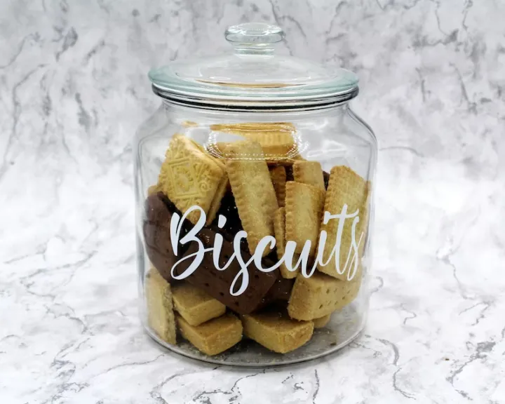 New%20Customizable%20Kitchen%20Storage%20Label%20Stickers%20for%20Canisters%20&%20Jars%20-%20Airtight%20Seal,%20Durable%20Plastic,%20Organizing%20Tags%20for%20Food%20Storage%20-%20Image%205