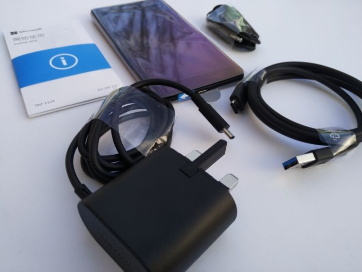 C%20Type%20Fast%20Charge%20&%20Data%20Sync%20Cable%203.0%20USB-C%20Type-%20Black%20-%20Image%204
