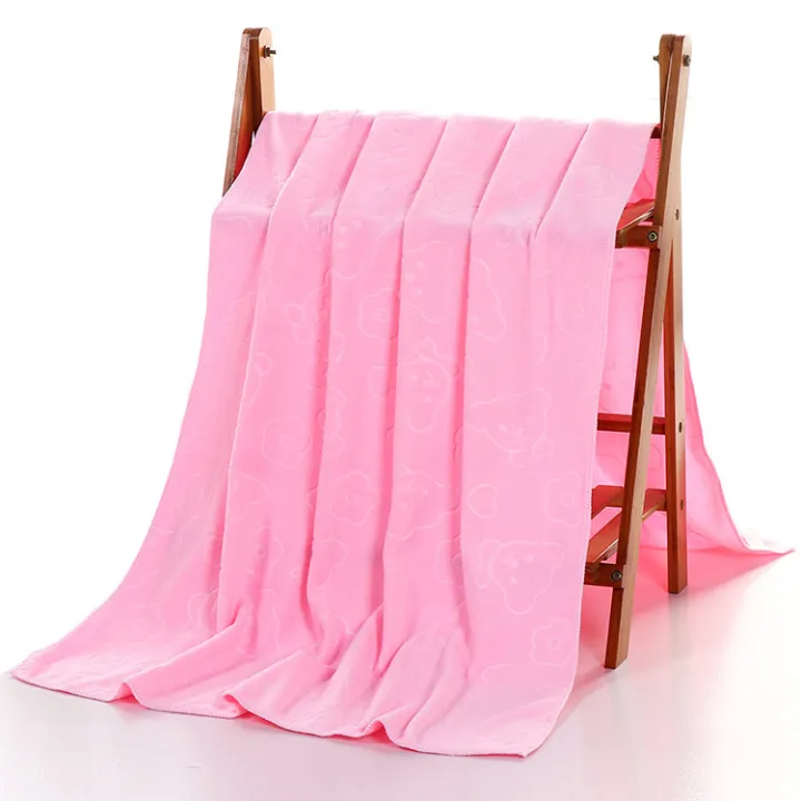 Factory%20wholesale%20three%20seconds%20quick%20dry%20towel%20beach%20towel%20200g%20microfiber%20embossed%20bear%20bath%20towel%2070*140%20-%20Image%206