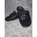 Waterproof Nylon Rubber House Slippers for Women, Casual Chappals, High-Quality. 