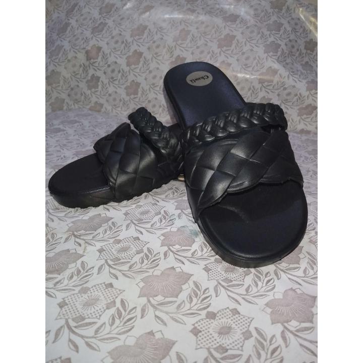 Waterproof%20Nylon%20Rubber%20House%20Slippers%20for%20Women,%20Casual%20Chappals,%20High-Quality%20-%20Image%202